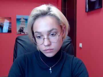 agnes_treis chaturbate