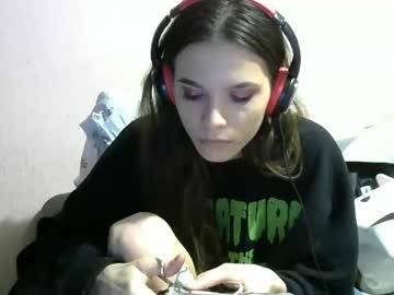 alicewoolfy chaturbate