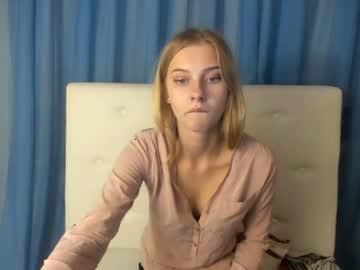 alisashine18 chaturbate