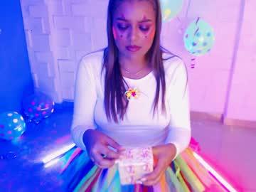 arianavegax chaturbate