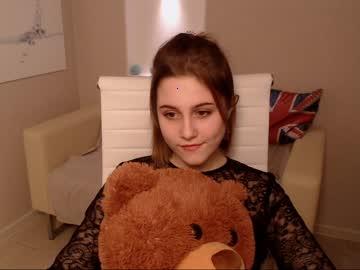 avia_pretty chaturbate