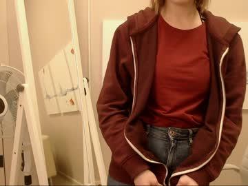 avia_pretty chaturbate