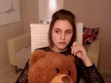 avia_pretty chaturbate