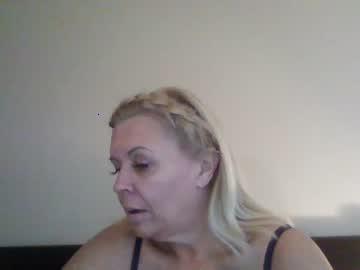 bella0204 chaturbate