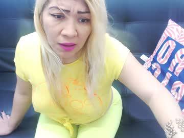 bella_adaluz chaturbate