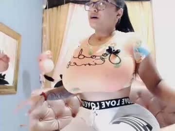 camilaxx1 chaturbate