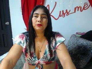 CrixtinneHot bongacams