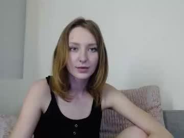 crystal_f0x chaturbate