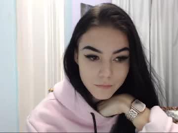 dearlotti chaturbate