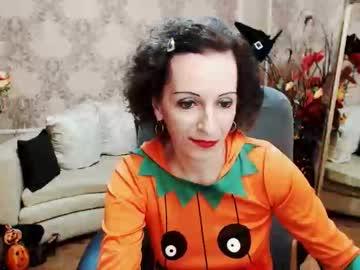 divinneeve chaturbate