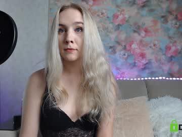 emi_li chaturbate