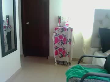 esmeralda_latinaxx chaturbate