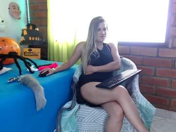 heily_gomez chaturbate