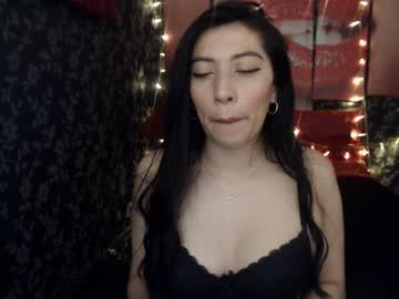 holly_hot_ chaturbate