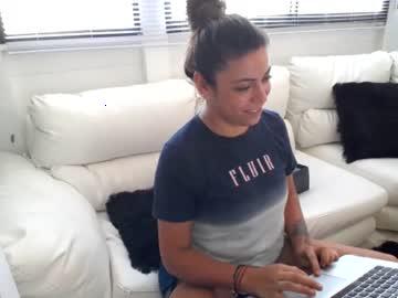 honey_eyes_88 chaturbate