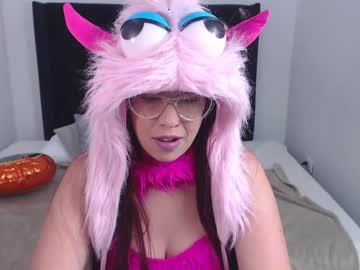 isabella_hawk chaturbate