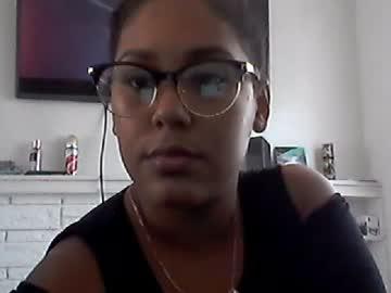 izzylopez26 chaturbate