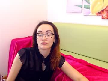 jennysweetmoon chaturbate