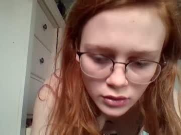 juliaghoulia420 chaturbate