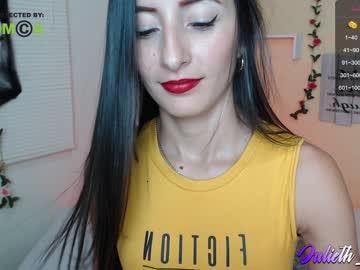 julieth_love chaturbate