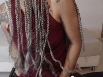 karinaa18 chaturbate