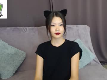 kiraaaaaaa chaturbate