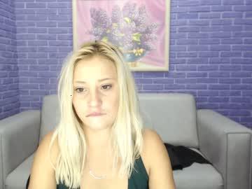 kittyfoxyy chaturbate