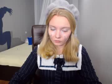 lady_adelaide chaturbate