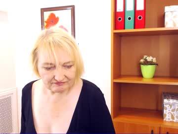 lana__queen chaturbate