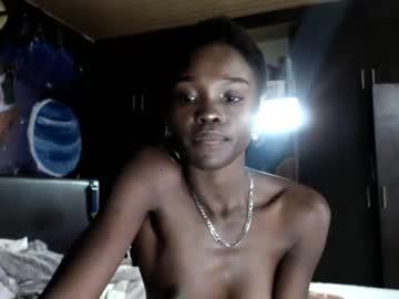 lequeen chaturbate