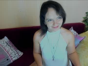 lindaaa_may chaturbate