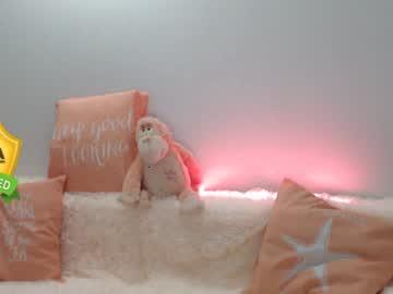 little_sophia_18 chaturbate