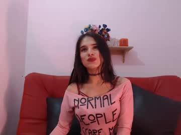 littlebich1 chaturbate