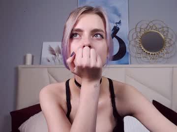 littlekellydolly chaturbate