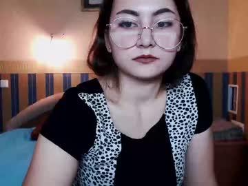 loraliecutter chaturbate