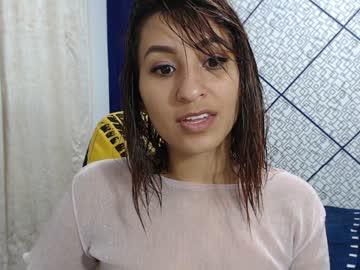 lu_cia chaturbate