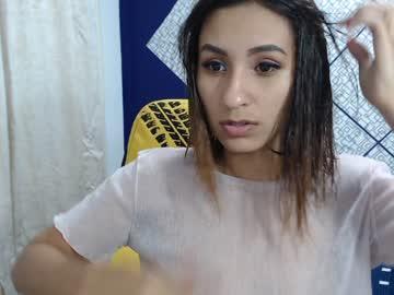 lu_cia chaturbate