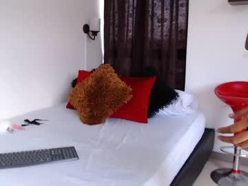 naomi_brooke chaturbate