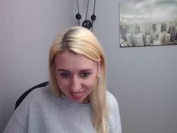 nora_kil chaturbate