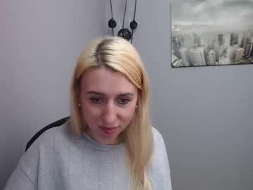 nora_kil chaturbate