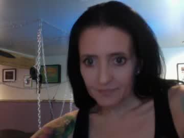 pussinboots_alaska chaturbate