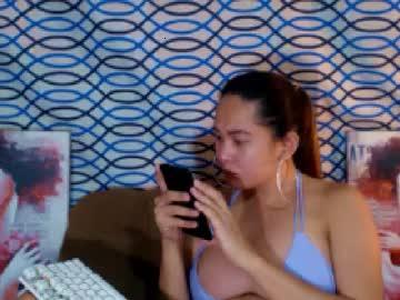 queen8inches chaturbate