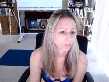 roxanneknight chaturbate