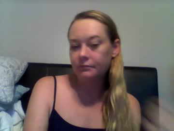 sarah_warbird chaturbate