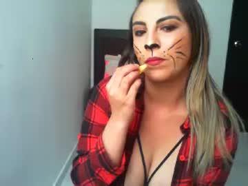 sararoberts69 chaturbate