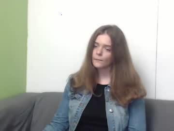 sexyroxy00 chaturbate