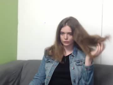 sexyroxy00 chaturbate