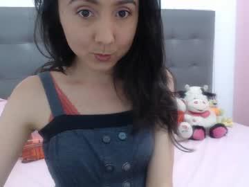 sheylaflowers chaturbate