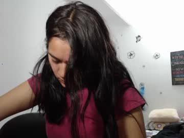 strawberry_hot_24 chaturbate