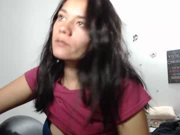 strawberry_hot_24 chaturbate